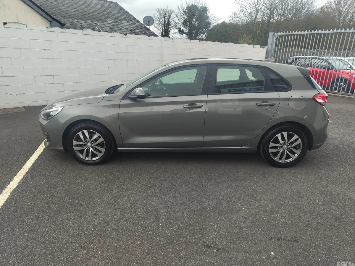 Hyundai i30 Hatchback, Petrol, 2020, Grey