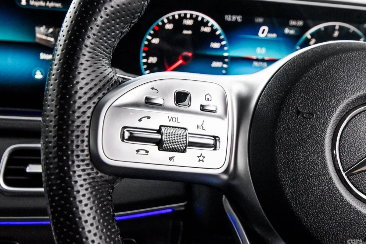 Mercedes-Benz GLE SUV, Diesel, 2019, Silver