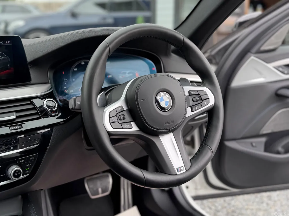 BMW 5-Series Saloon, Diesel, 2019, White