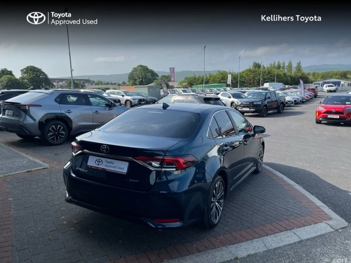 Toyota Corolla Saloon, Petrol Hybrid, 2024, Blue