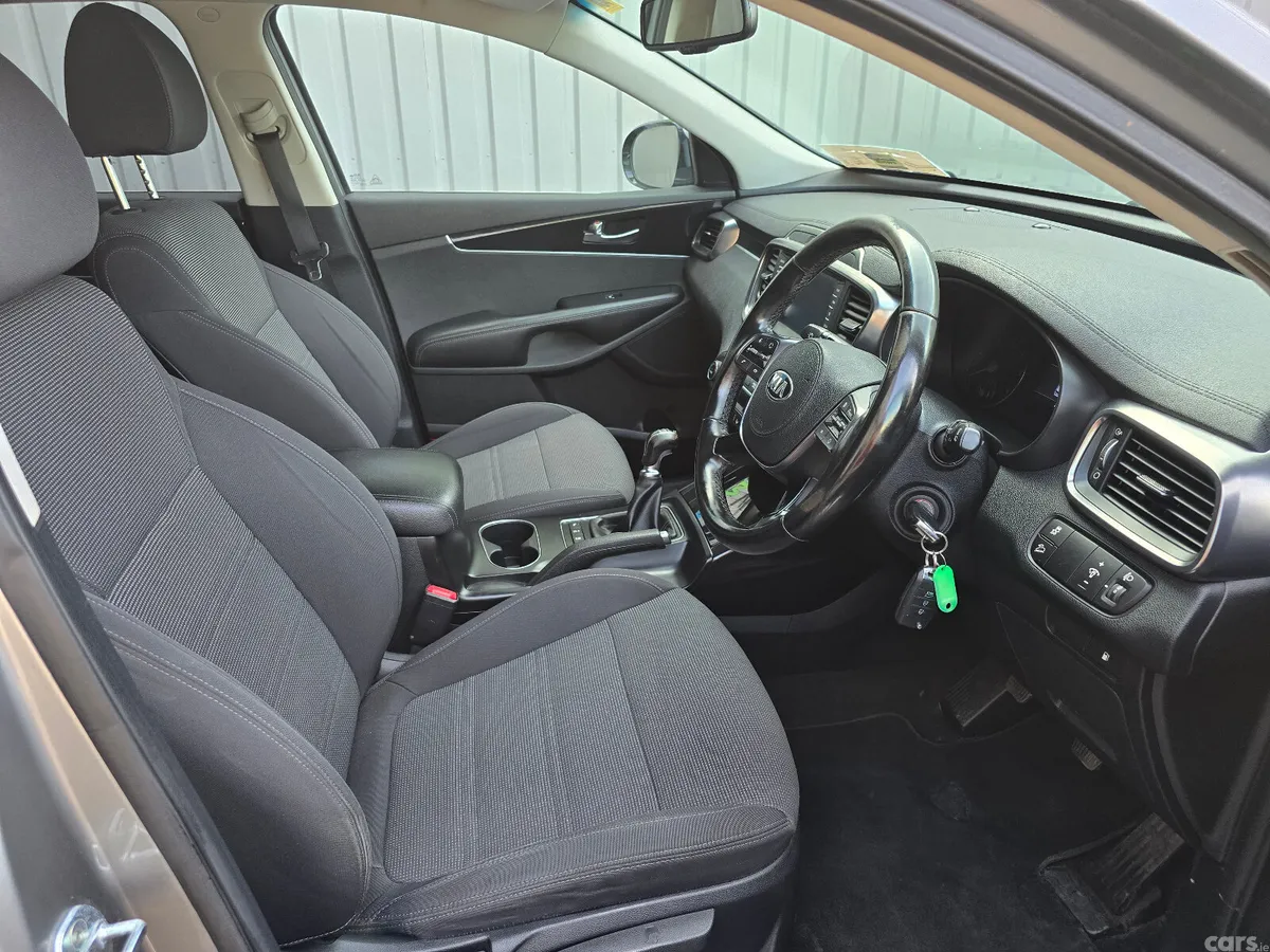 Kia Sorento SUV, Diesel, 2019, Grey