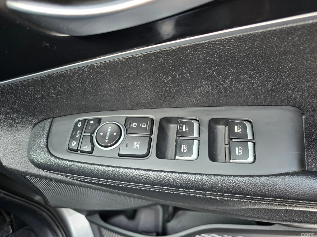 Kia Sorento SUV, Diesel, 2019, Grey
