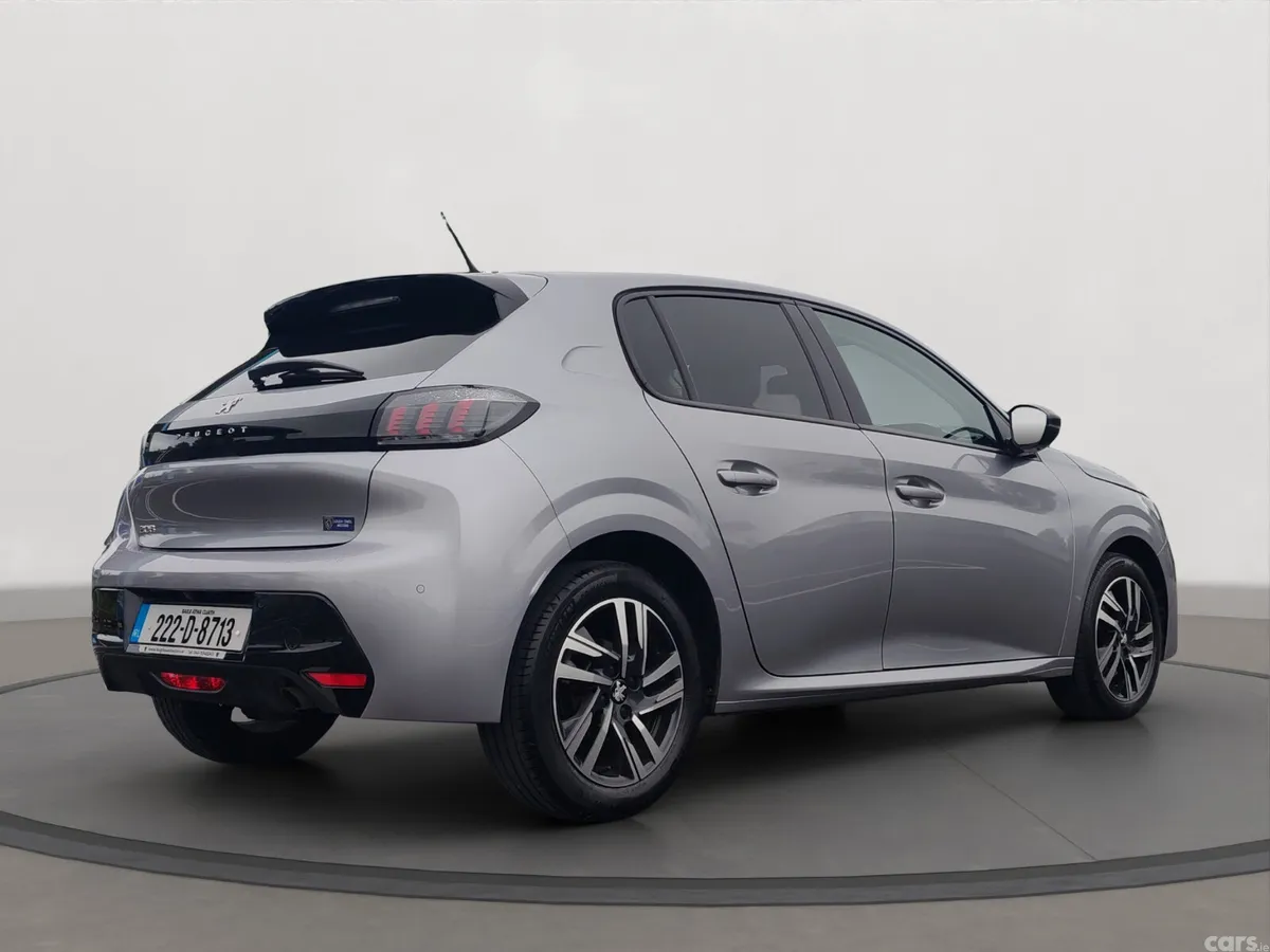 Peugeot 208 Hatchback, Petrol, 2022, Grey