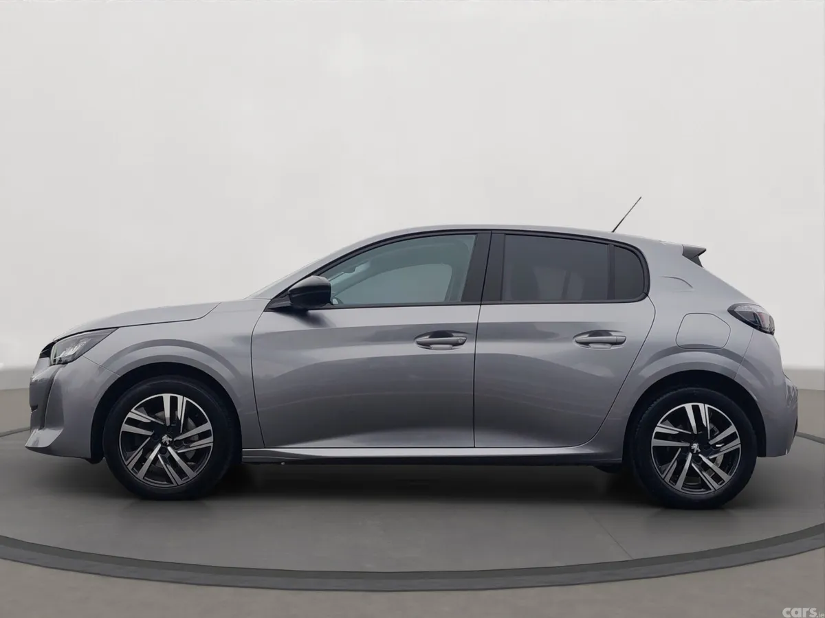 Peugeot 208 Hatchback, Petrol, 2022, Grey