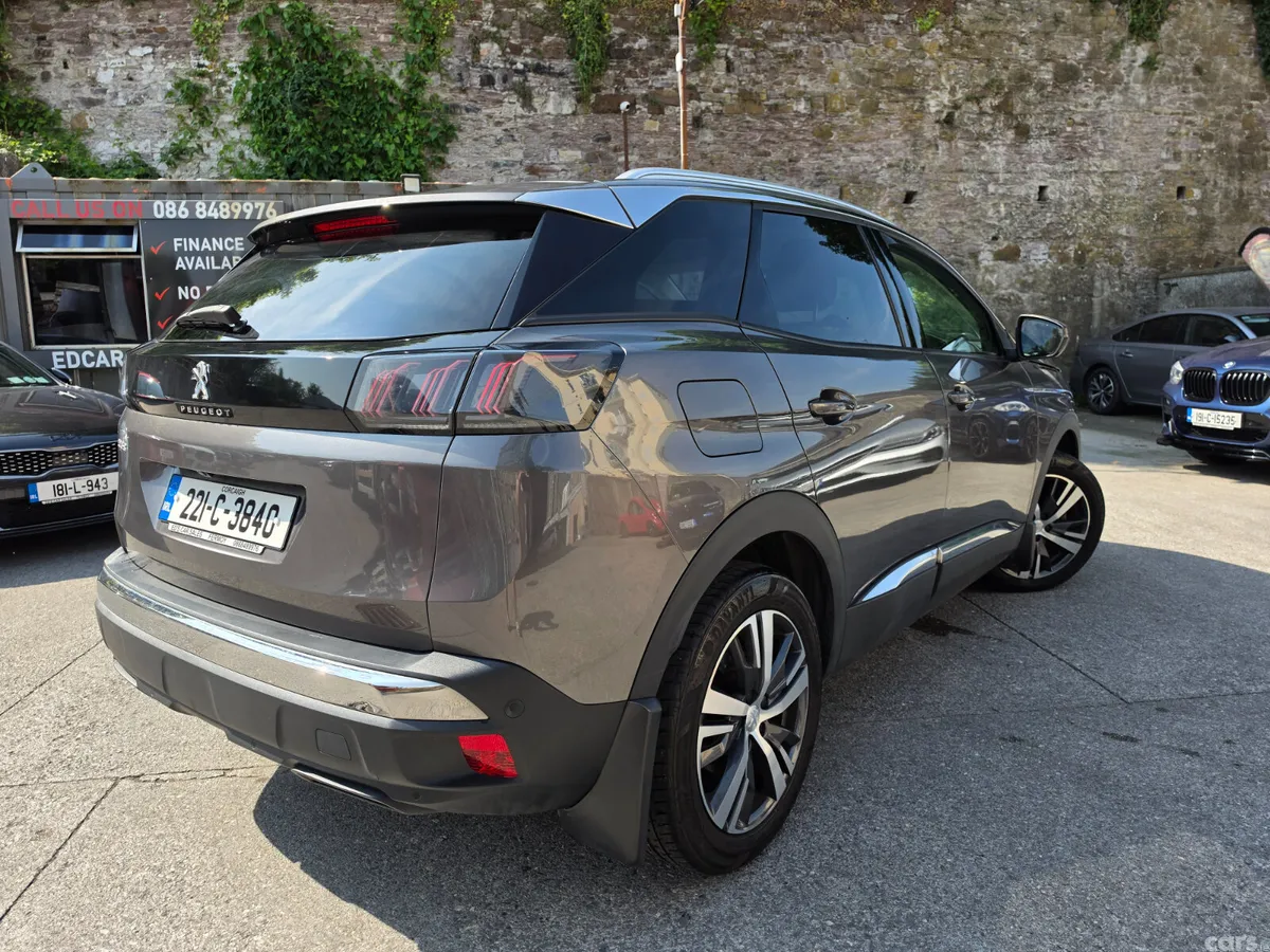 Peugeot 3008 MPV, Diesel, 2022, Grey
