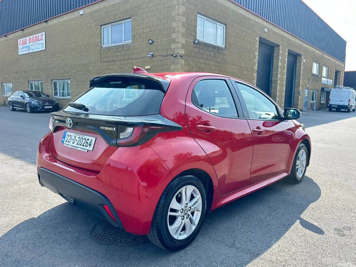 Toyota Yaris Hatchback, Petrol Hybrid, 2022, Red
