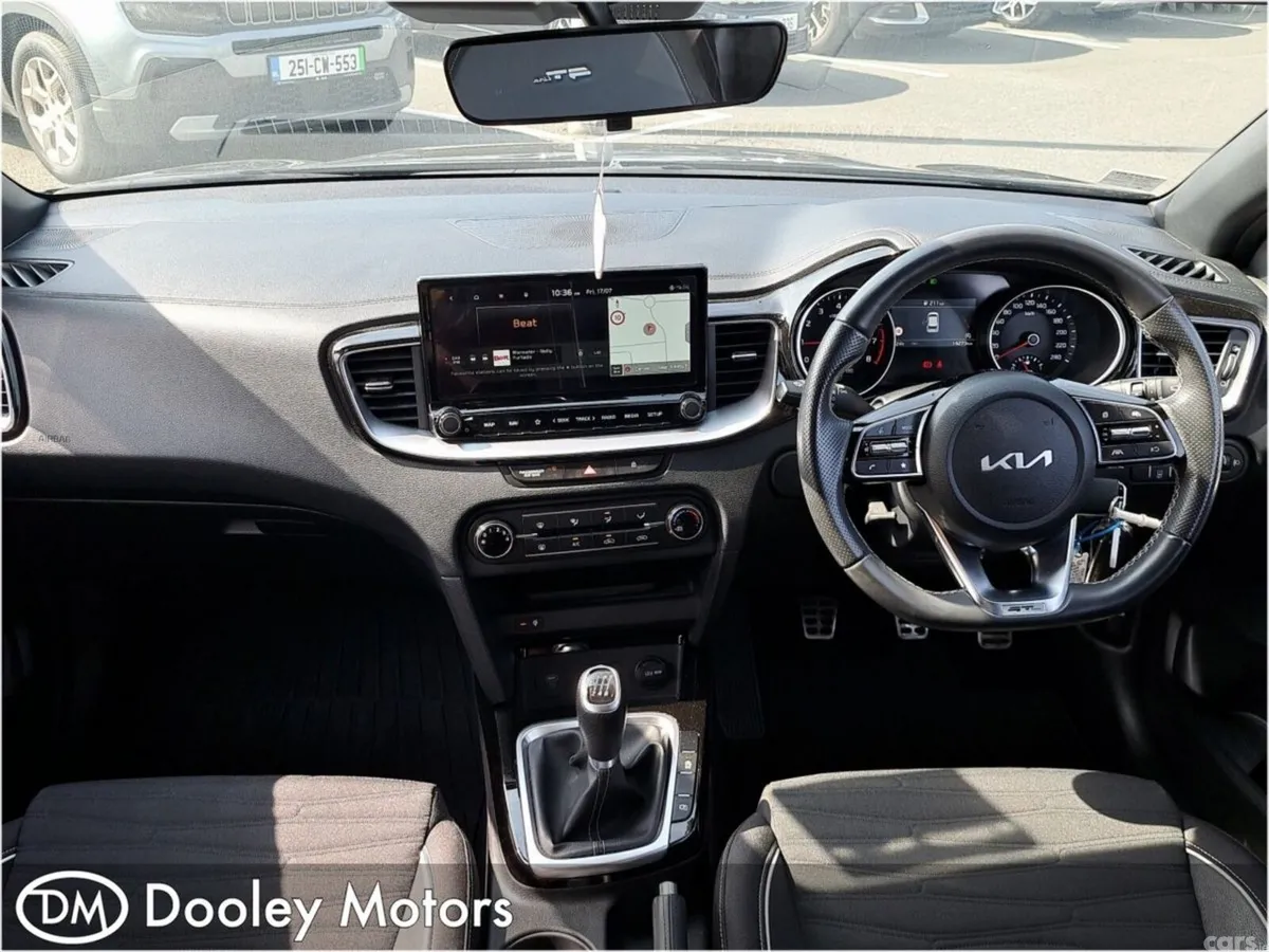 Kia Ceed Hatchback, Petrol, 2024, Black