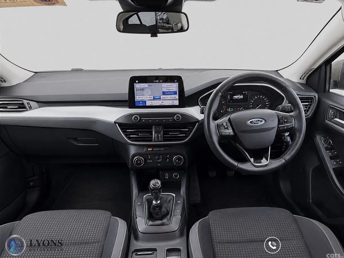 Ford Focus Hatchback, Petrol, 2020, Grey