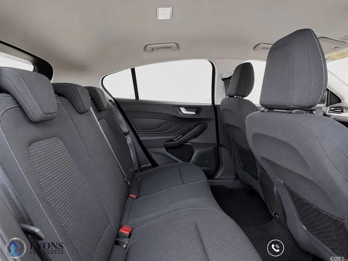 Ford Focus Hatchback, Petrol, 2020, Grey