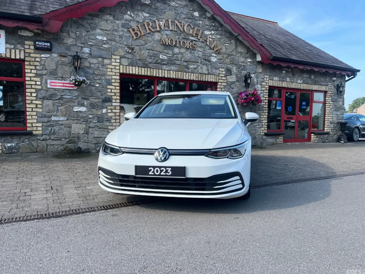 Volkswagen Golf Hatchback, Petrol, 2023, White