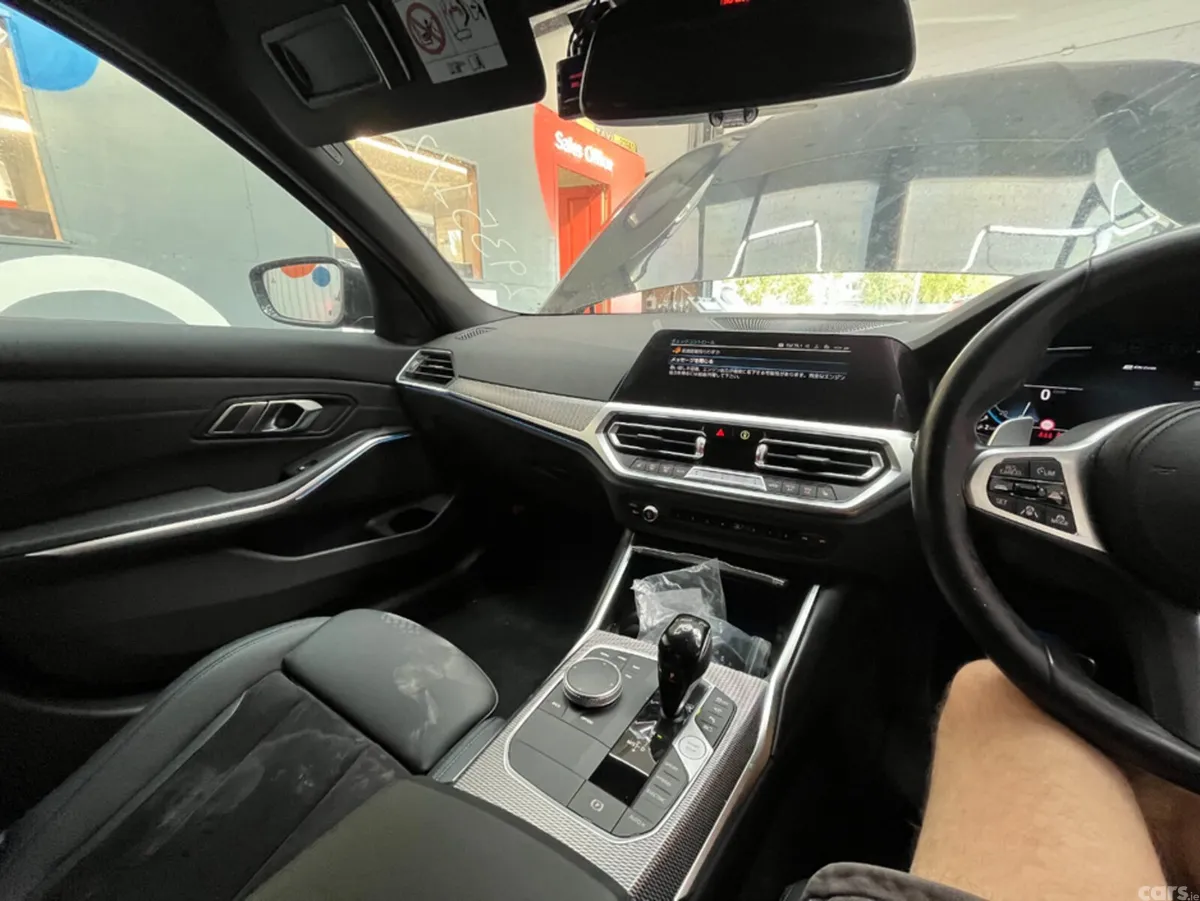 BMW 3-Series Saloon, Petrol Plug-in Hybrid, 2022, Black