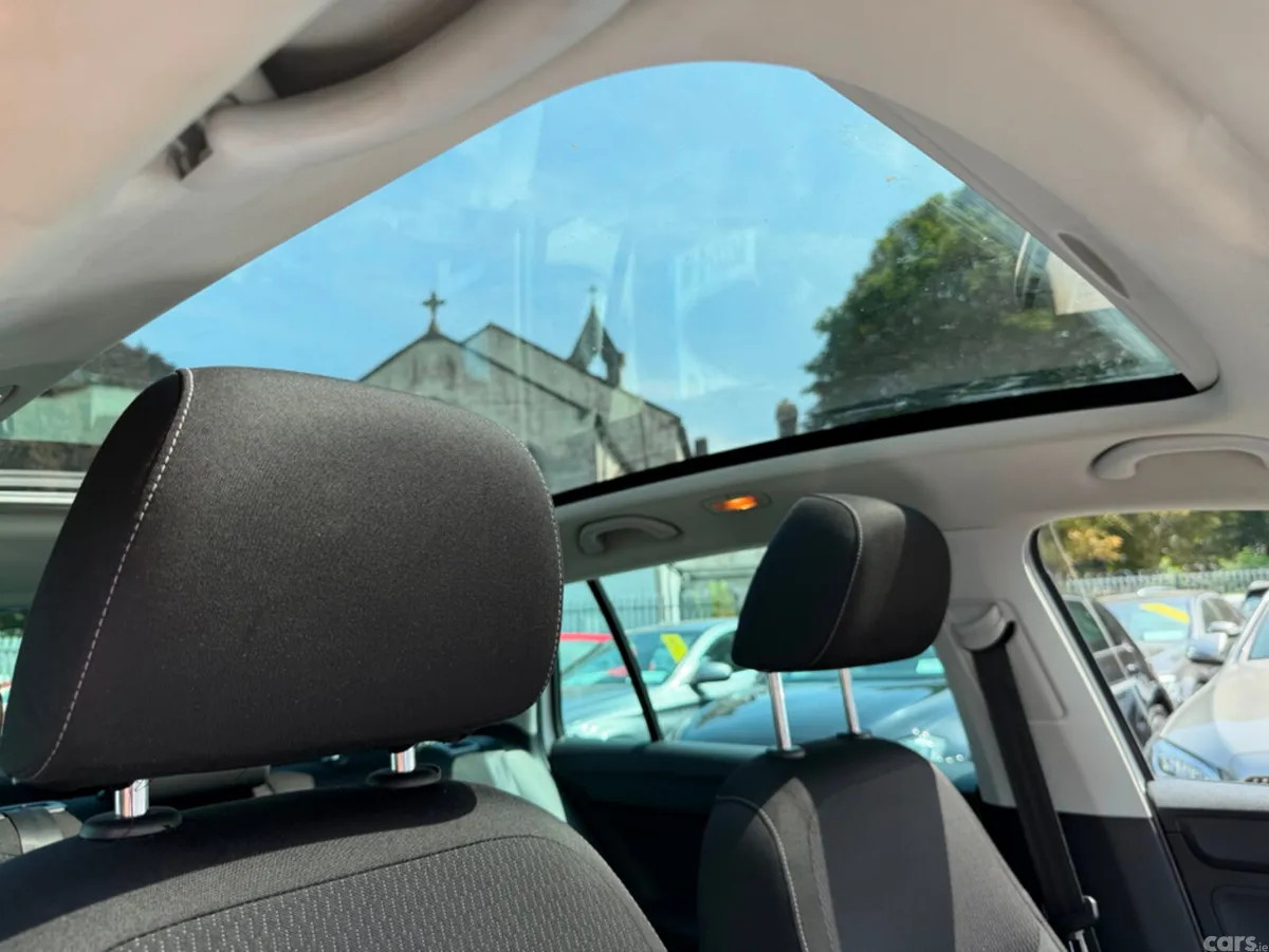 Skoda Rapid Hatchback, Diesel, 2015, White