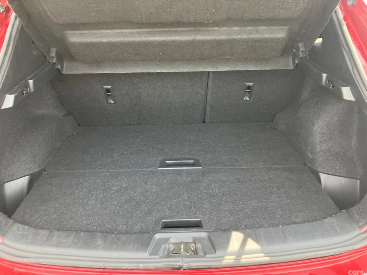Nissan Qashqai MPV, Diesel, 2016, Red