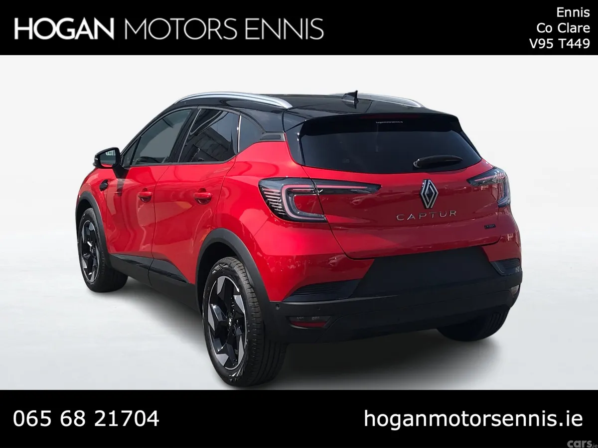 Renault Captur SUV, Petrol Hybrid, 2026, Red