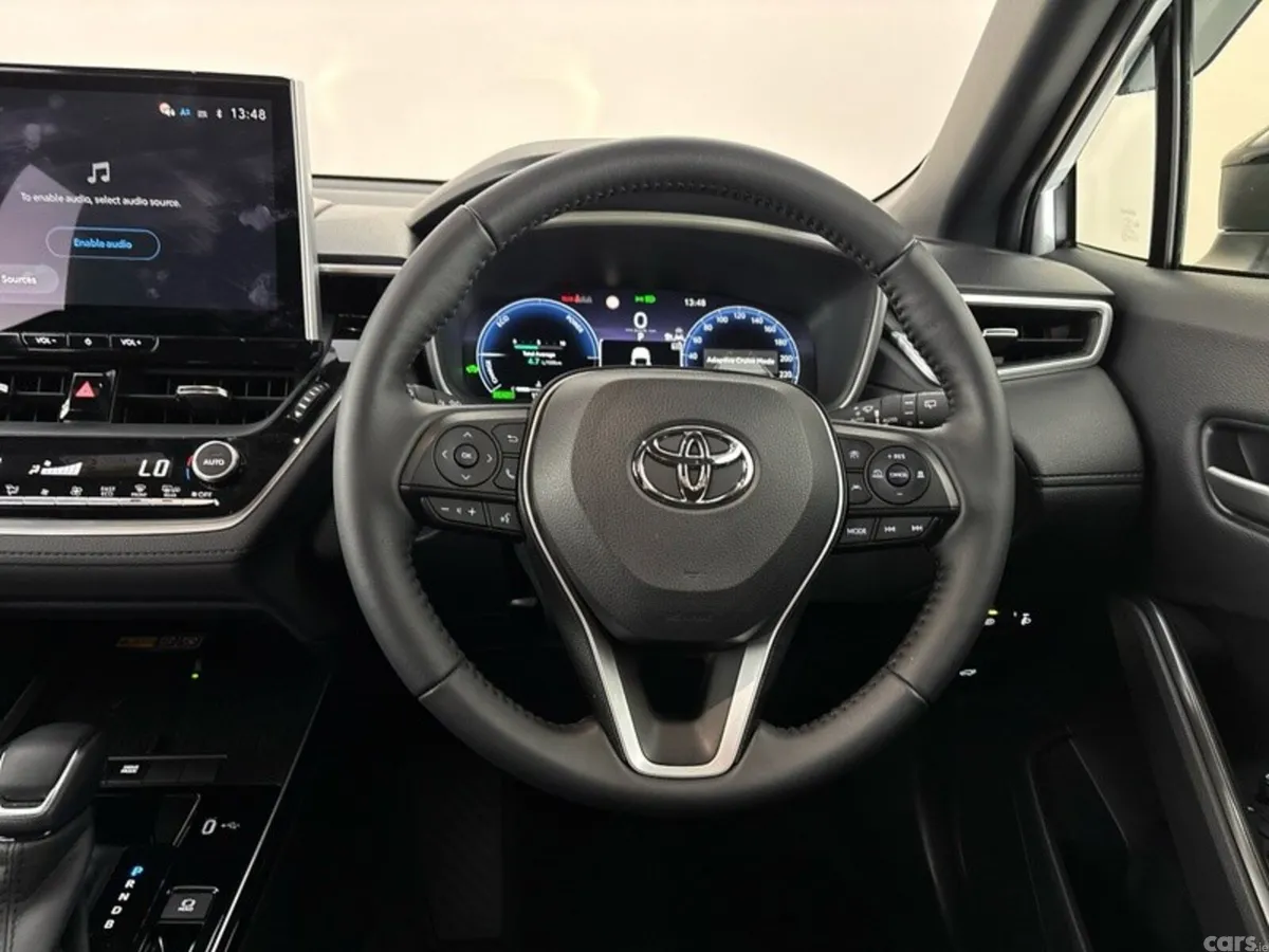 Toyota Corolla Cross Hatchback, Petrol Hybrid, 2026, White