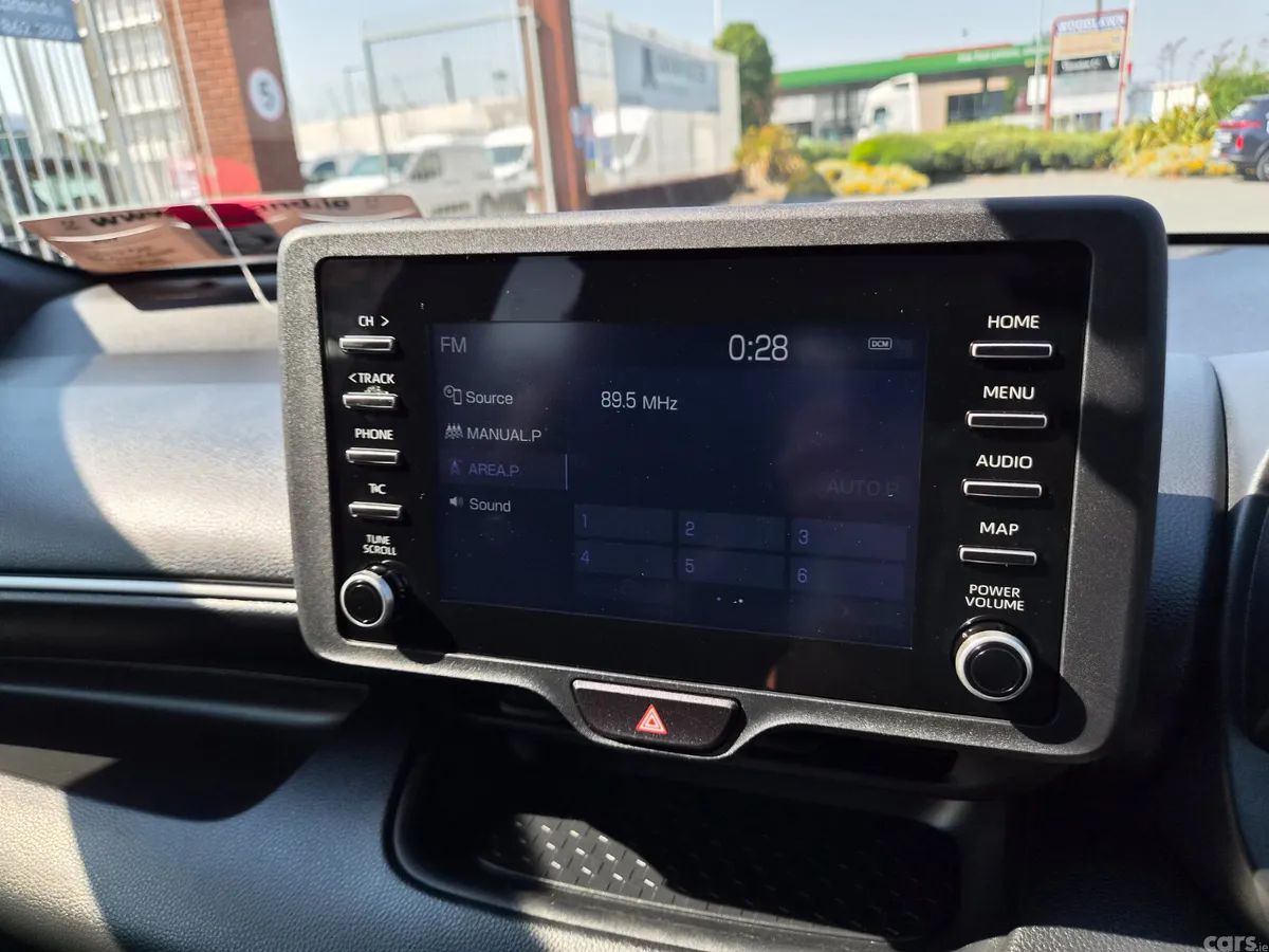 Toyota Yaris Hatchback, Petrol, 2022, Blue