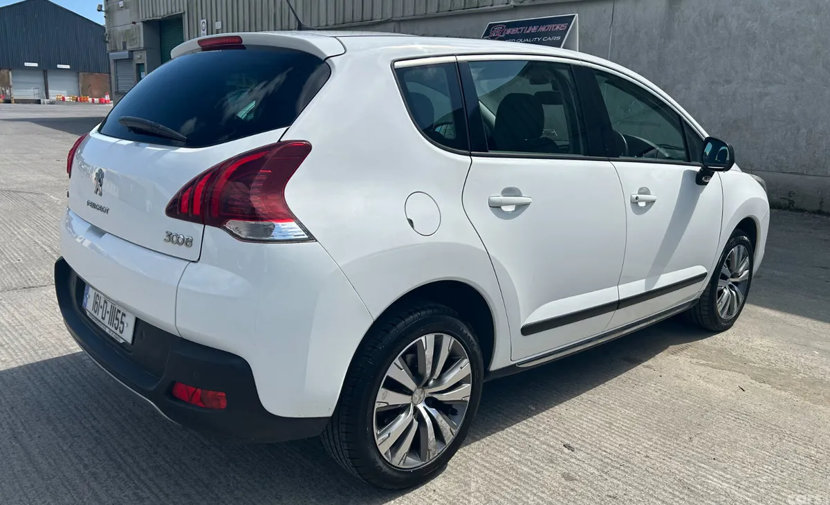 Peugeot 3008 SUV, Petrol, 2016, White