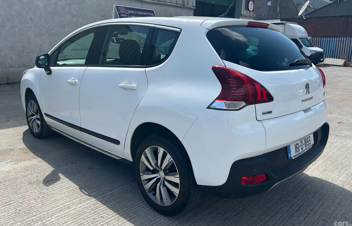 Peugeot 3008 SUV, Petrol, 2016, White