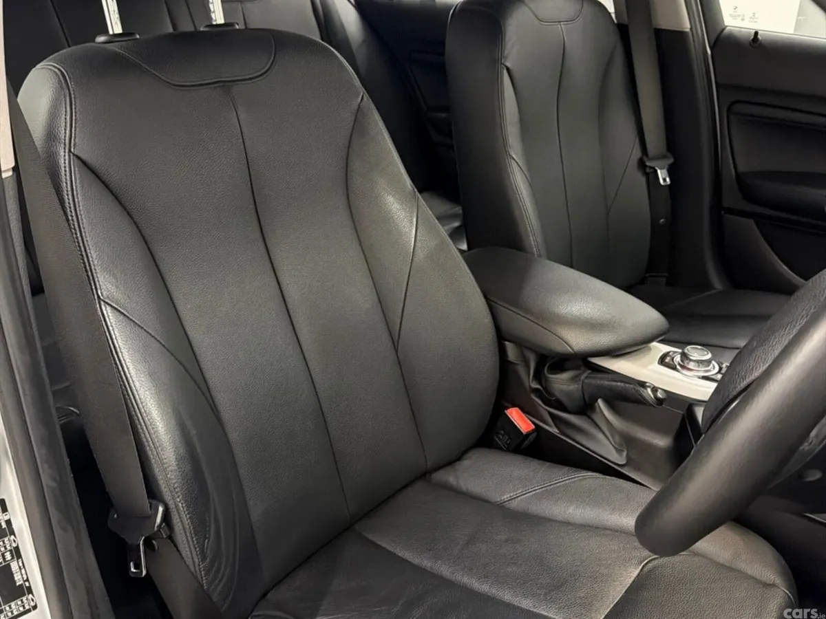 BMW 1-Series Hatchback, Diesel, 2016, Silver