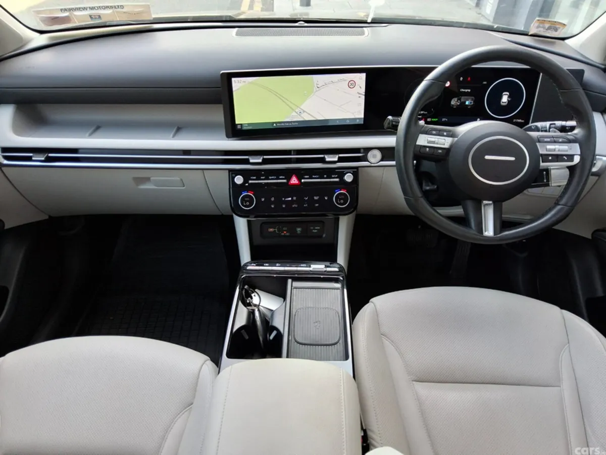 Hyundai Tucson SUV, Petrol Hybrid, 2024, Black