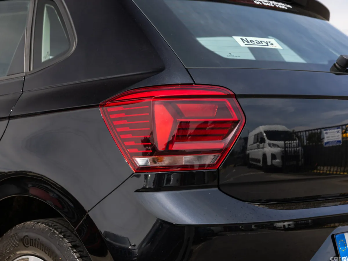 Volkswagen Polo Hatchback, Petrol, 2021, Black
