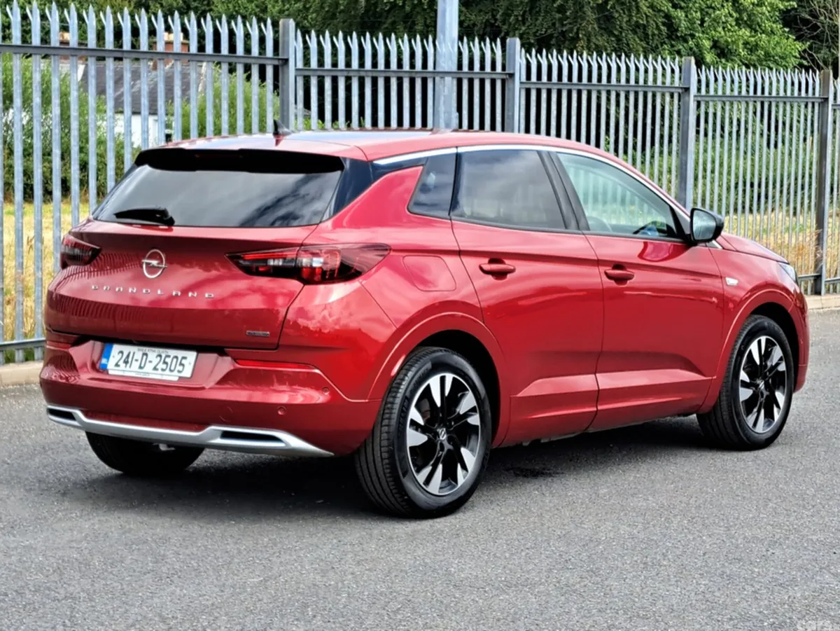Opel Grandland SUV, Petrol Plug-in Hybrid, 2024, Red