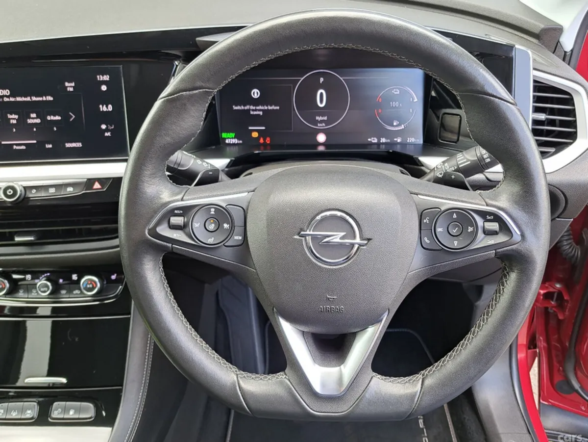 Opel Grandland SUV, Petrol Plug-in Hybrid, 2024, Red