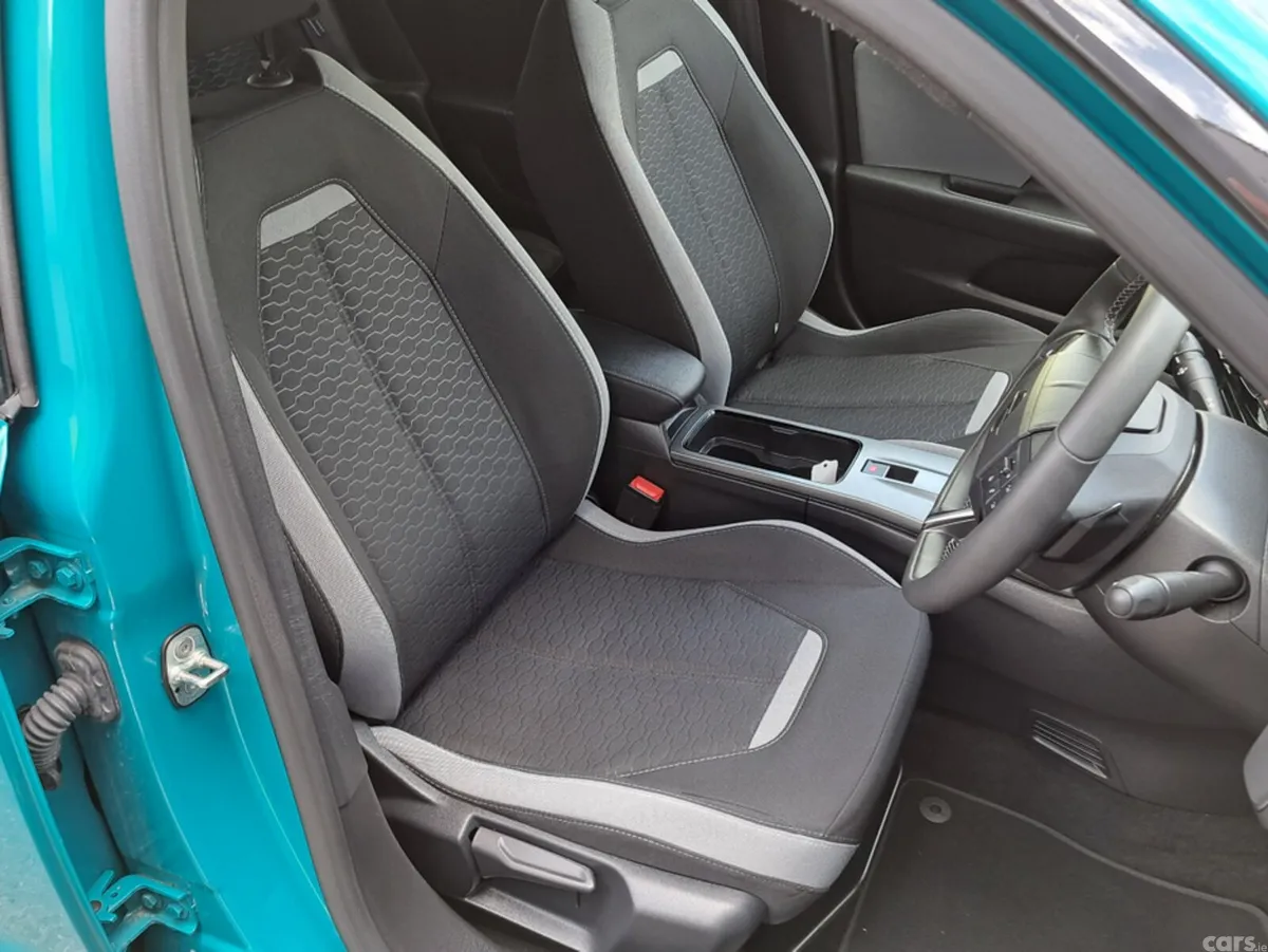 Opel Mokka SUV, Petrol Hybrid, 2025, Green