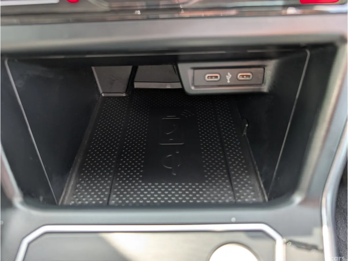 Volkswagen Polo Hatchback, Petrol, 2022, Purple