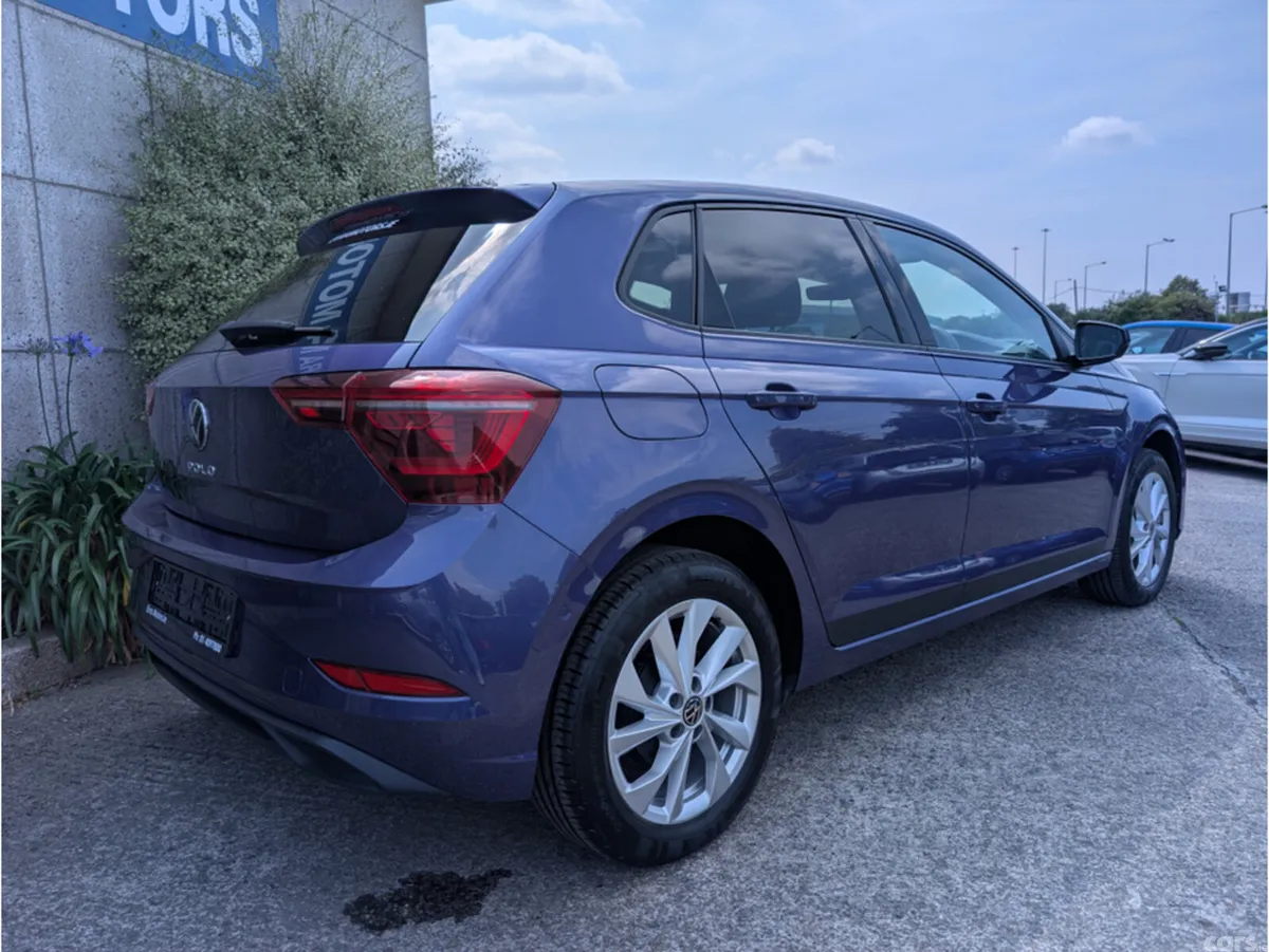 Volkswagen Polo Hatchback, Petrol, 2022, Purple