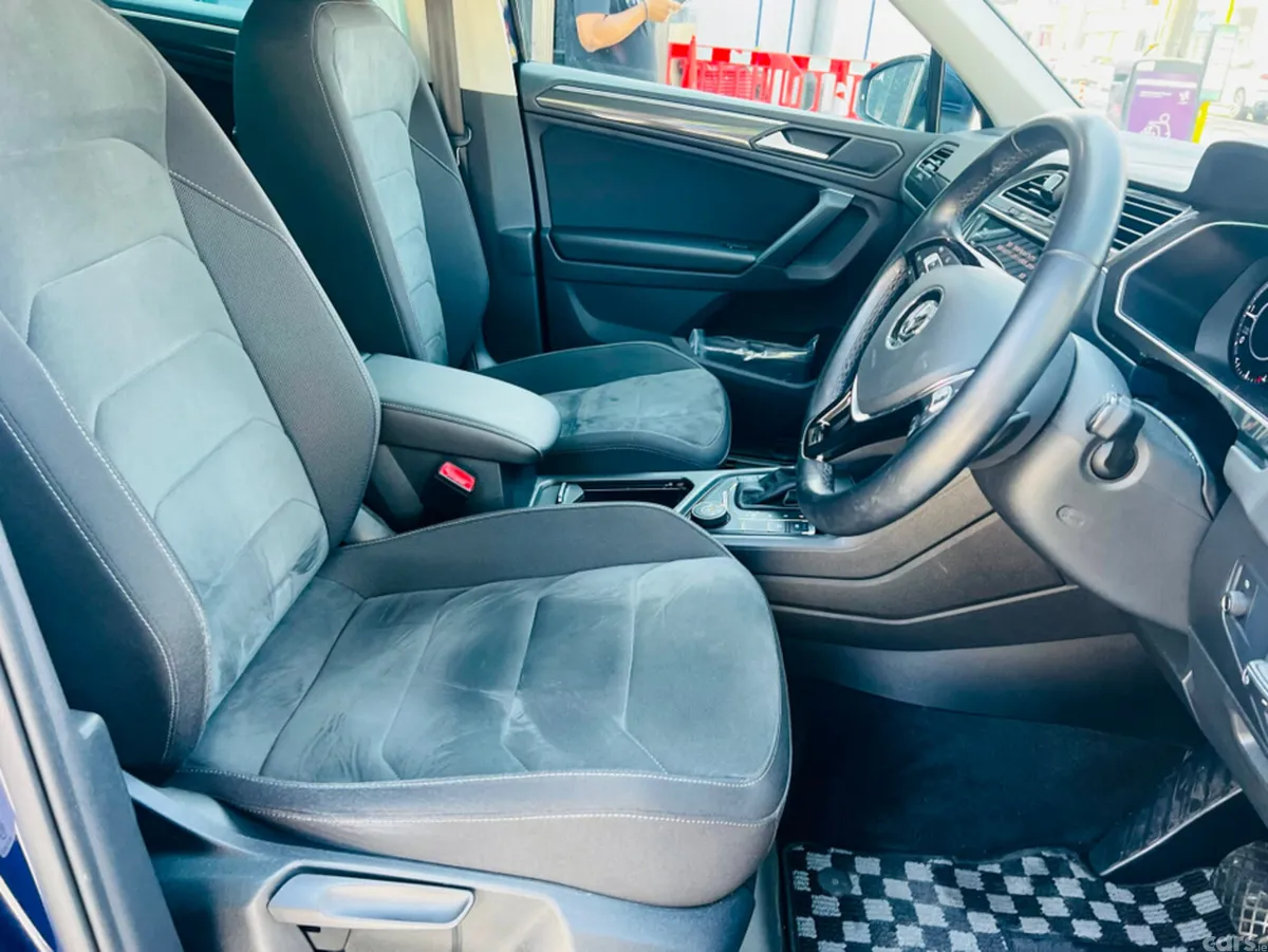 Volkswagen Tiguan Estate, Diesel, 2019, Blue