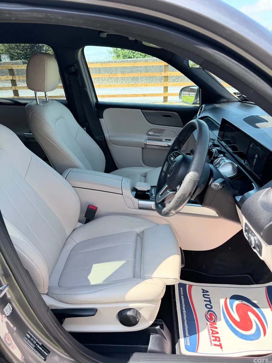 Mercedes-Benz GLB SUV, Diesel, 2021, Grey