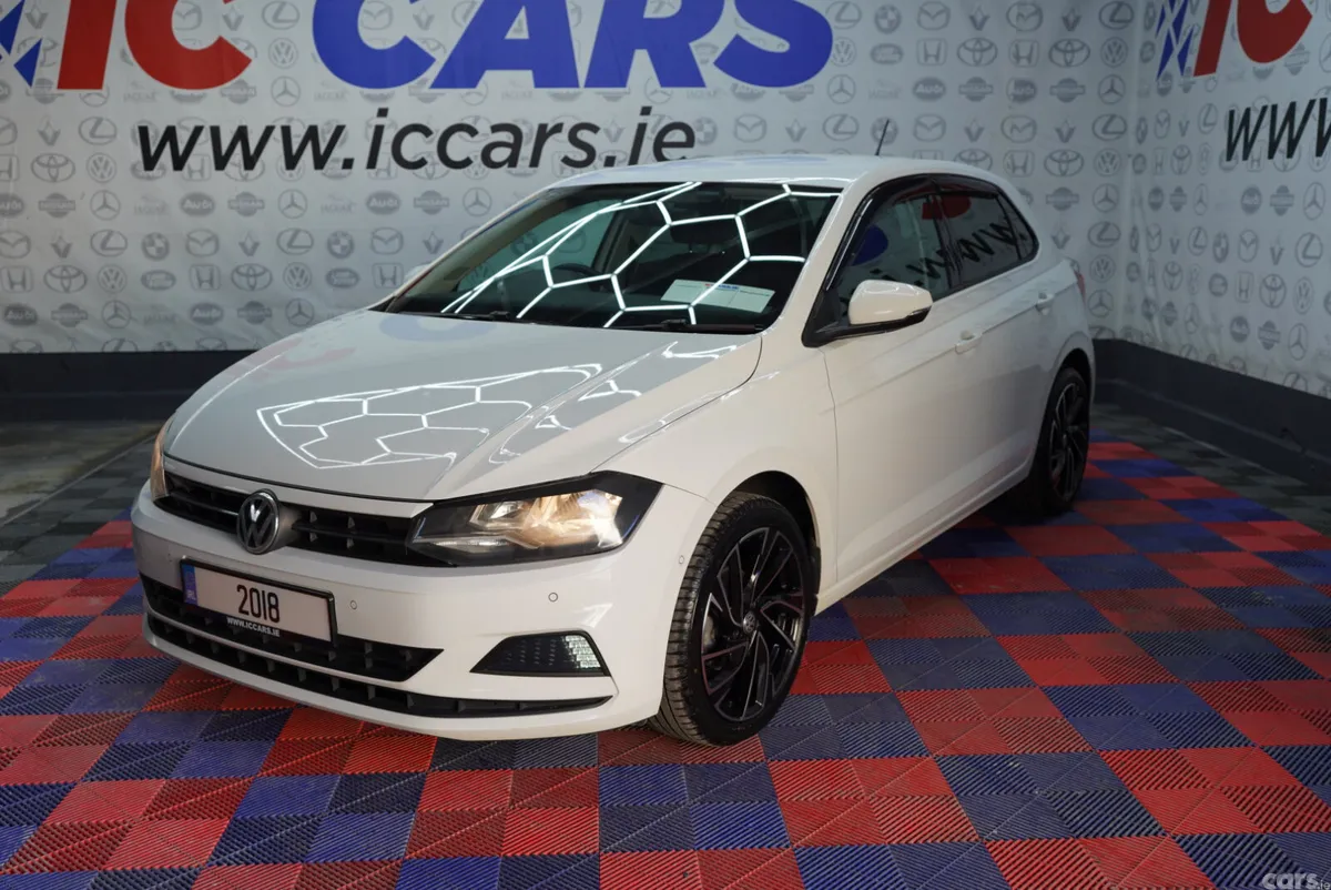 Volkswagen Polo Hatchback, Petrol, 2018, White