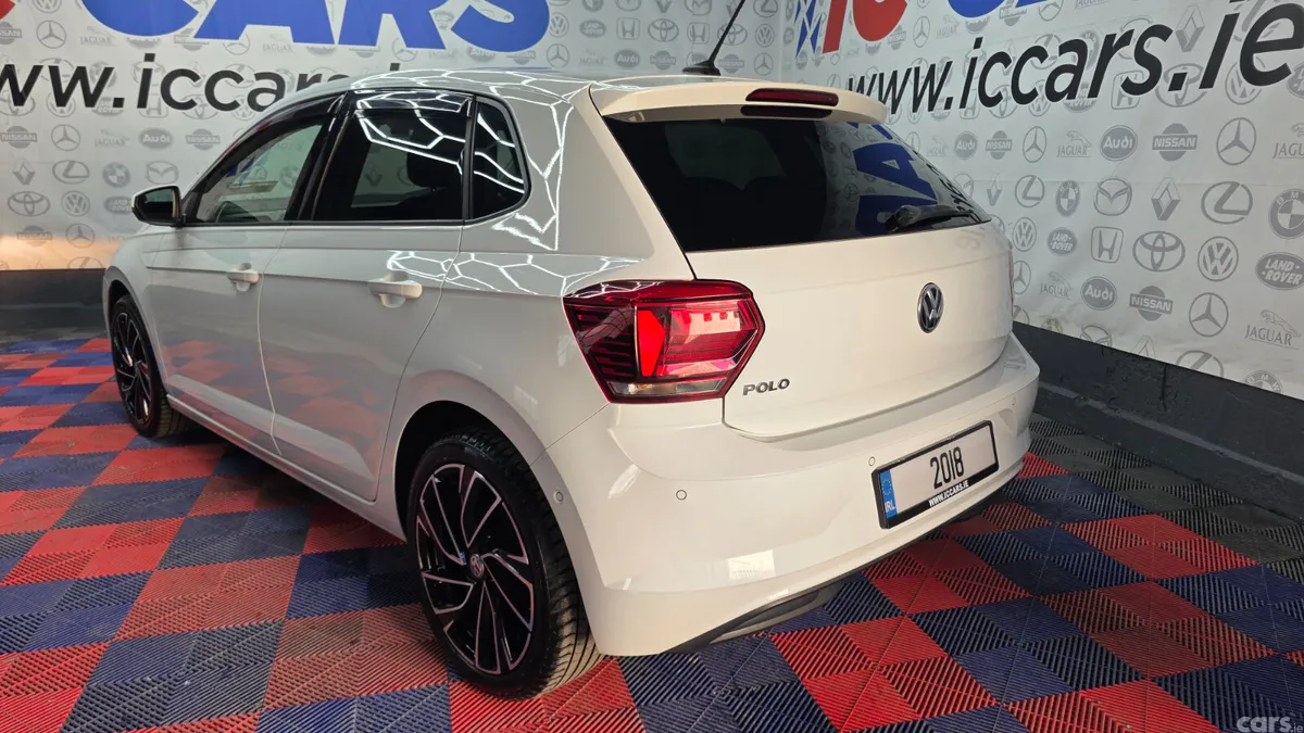 Volkswagen Polo Hatchback, Petrol, 2018, White