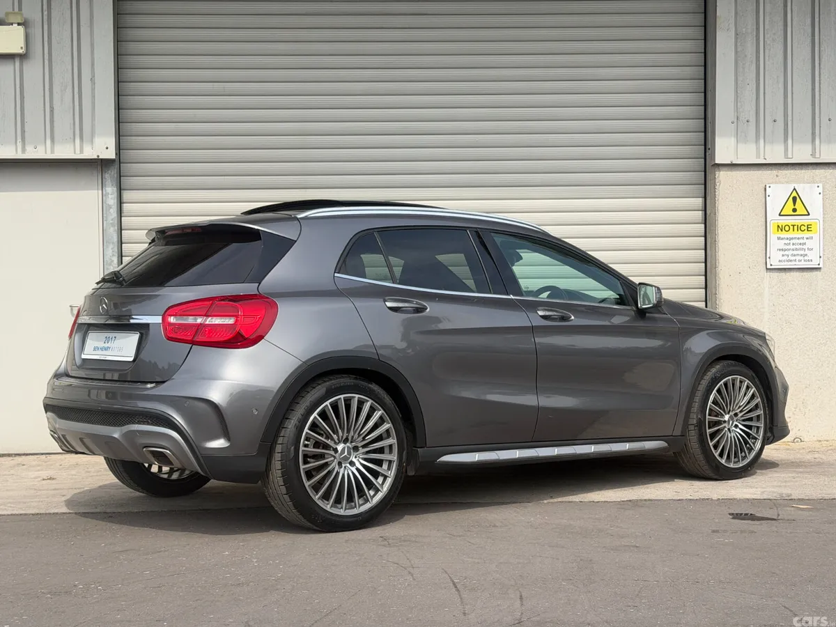 Mercedes-Benz GLA SUV, Petrol, 2017, Grey
