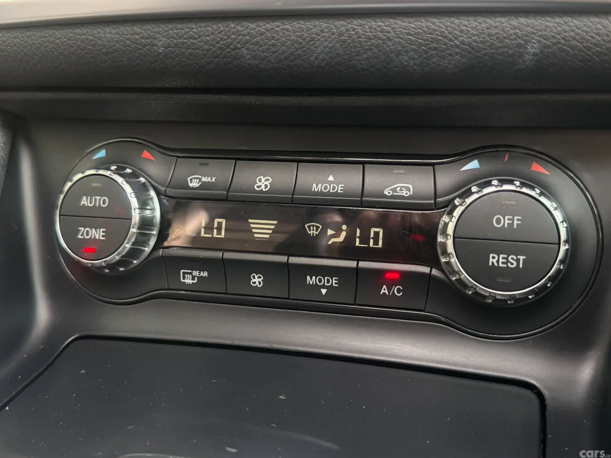 Mercedes-Benz GLA SUV, Petrol, 2017, Grey