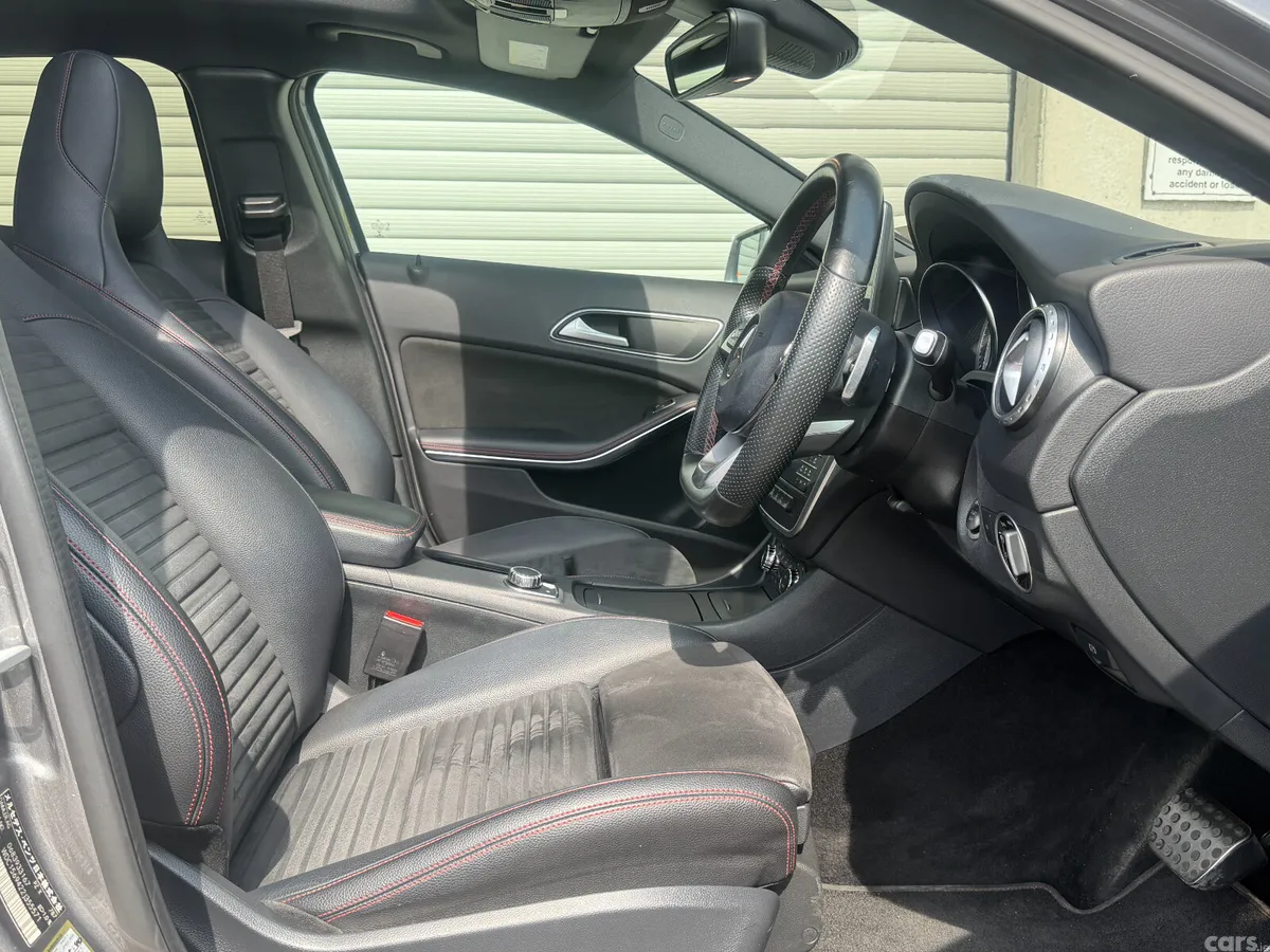 Mercedes-Benz GLA SUV, Petrol, 2017, Grey
