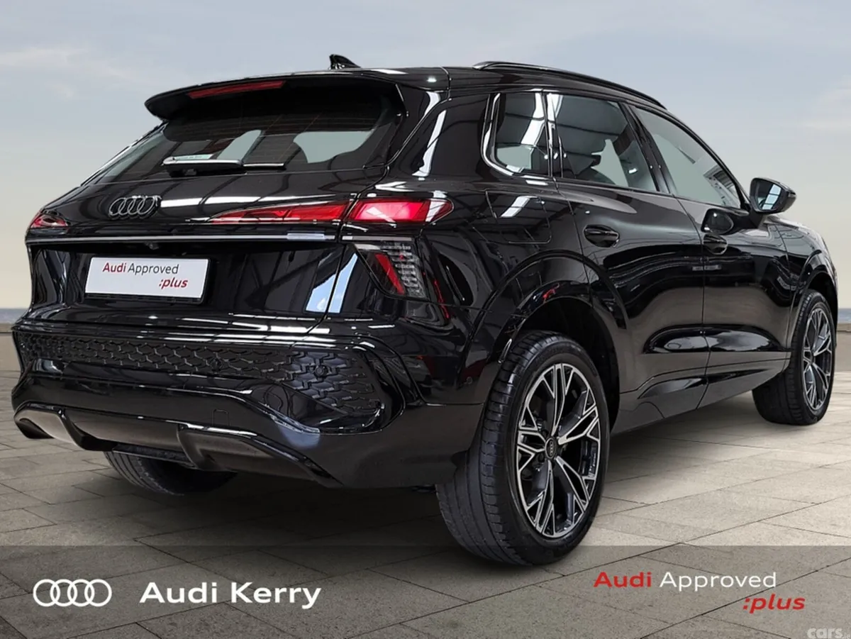 Audi Q3 SUV, Petrol Plug-in Hybrid, 2026, Black