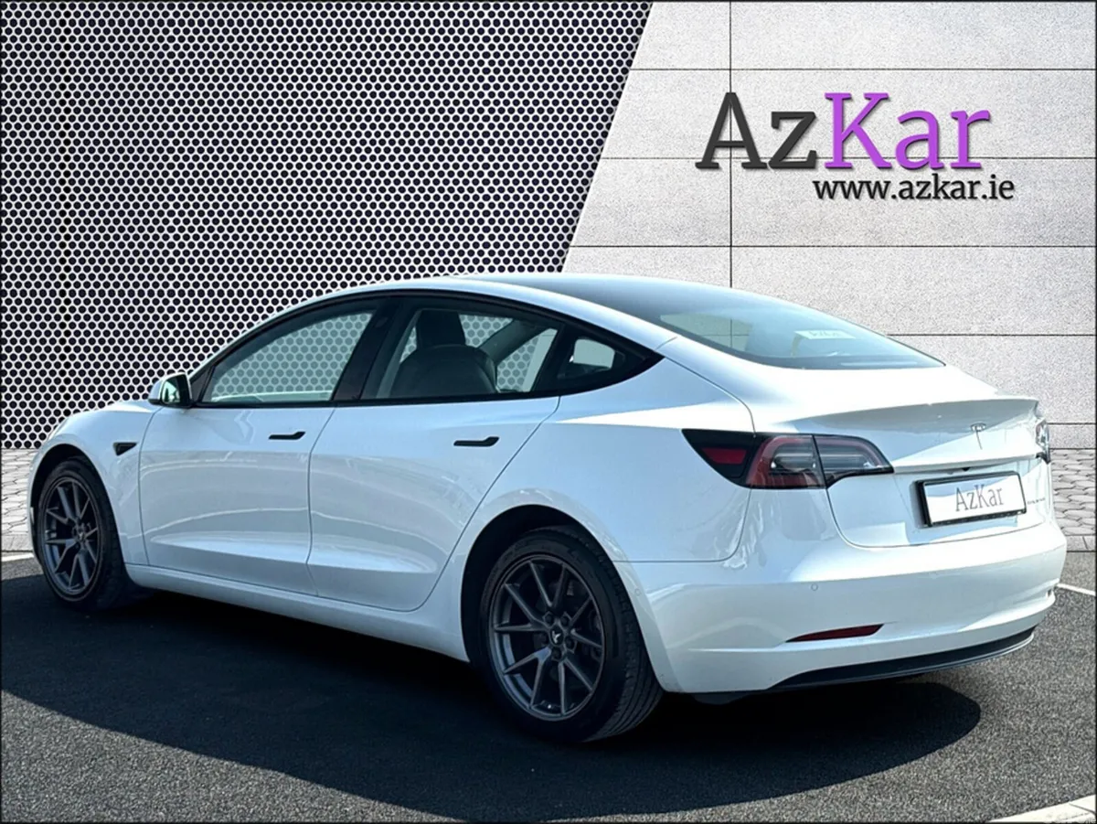 Tesla Model 3 Saloon, Electric, 2022, White