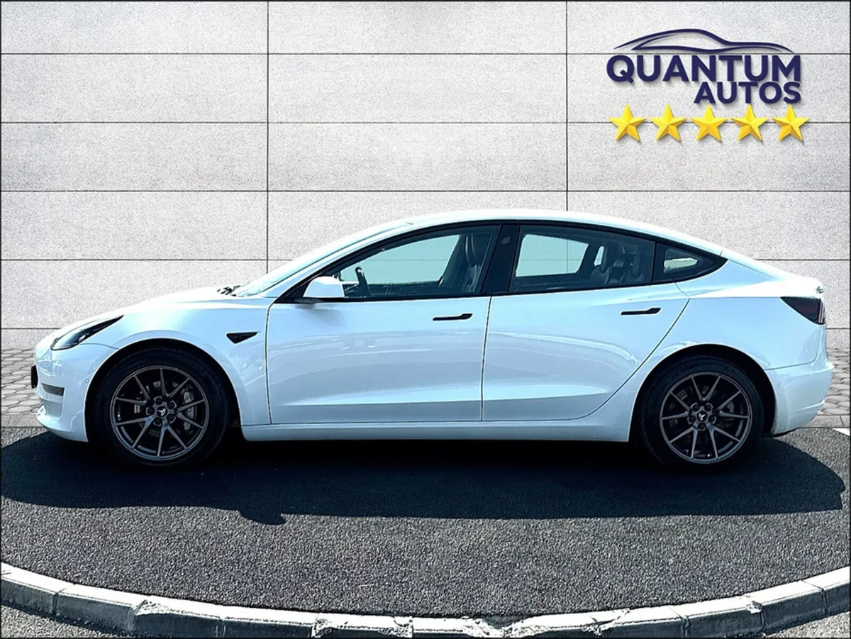 Tesla Model 3 Saloon, Electric, 2022, White