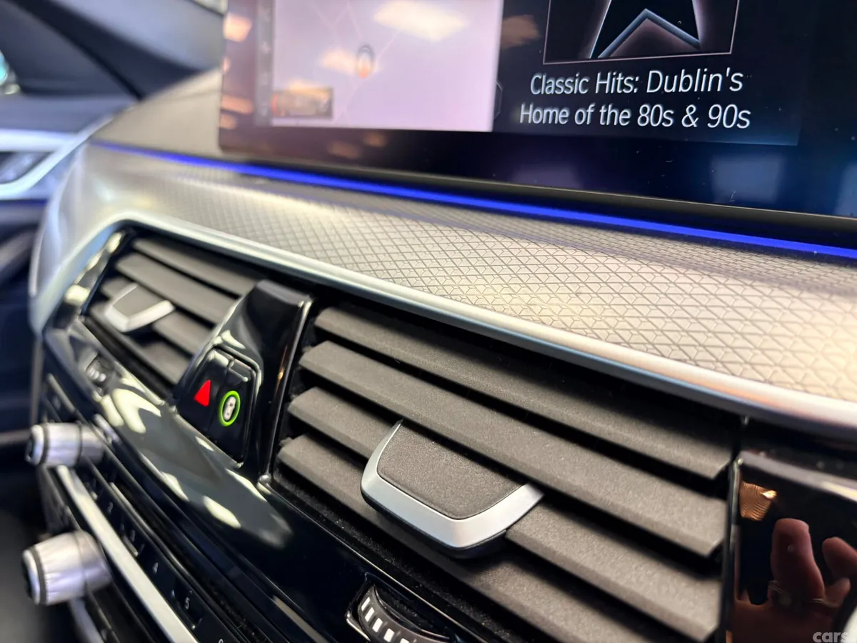 BMW 5-Series Saloon, Petrol Plug-in Hybrid, 2019, White