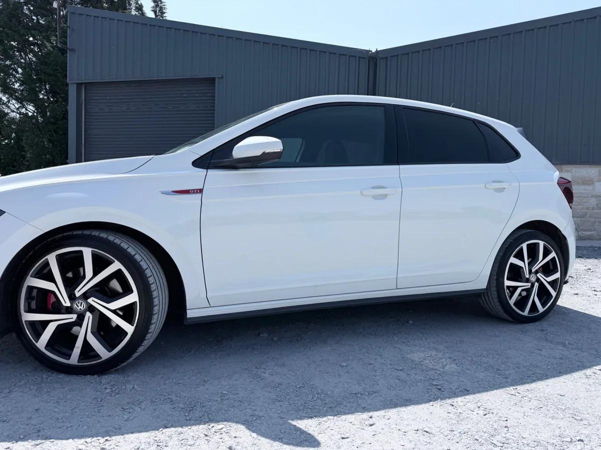 Volkswagen Polo Hatchback, Petrol, 2019, White