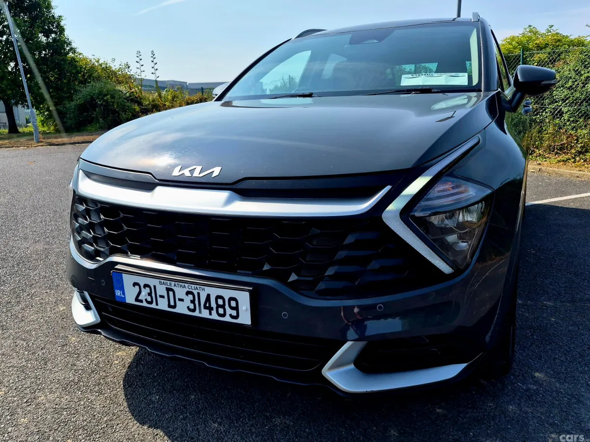 Kia Sportage SUV, Diesel Hybrid, 2023, Grey