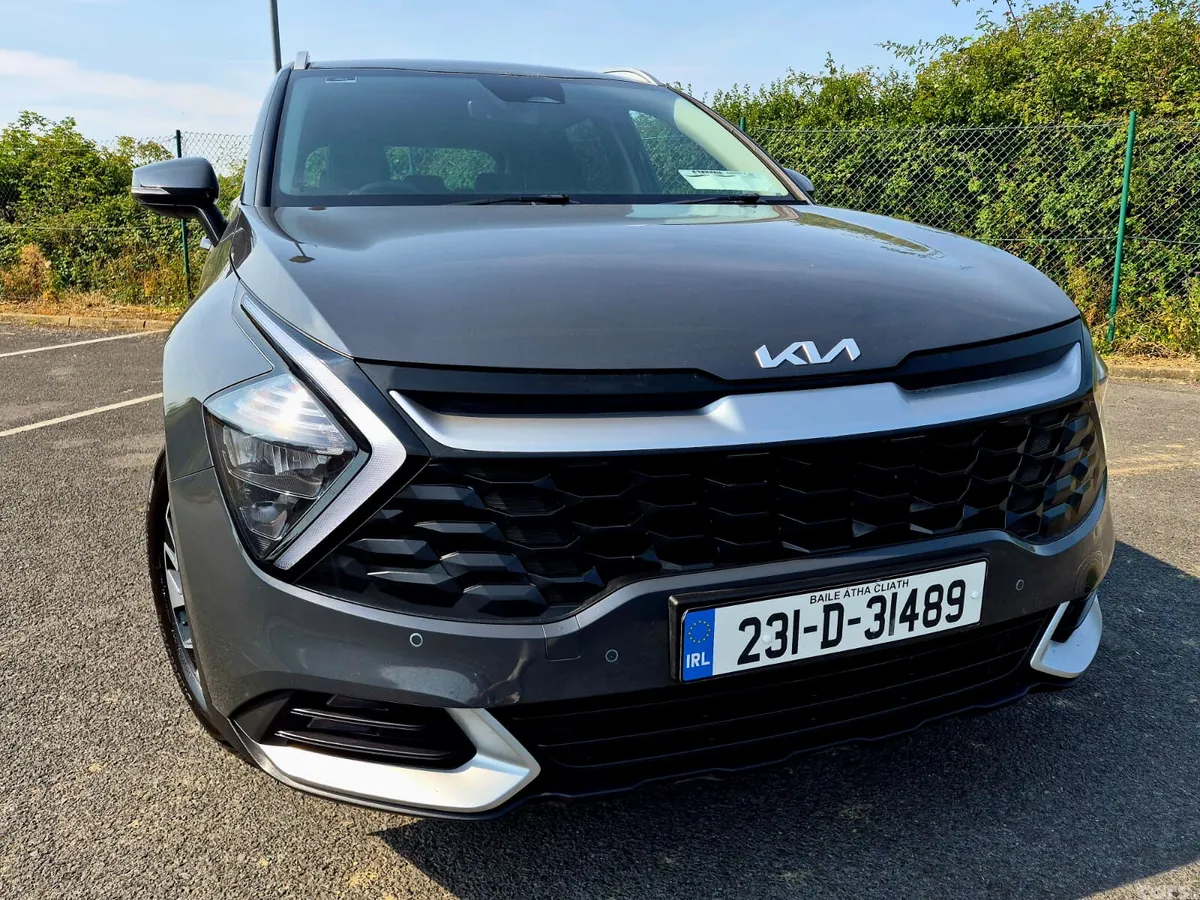 Kia Sportage SUV, Diesel Hybrid, 2023, Grey