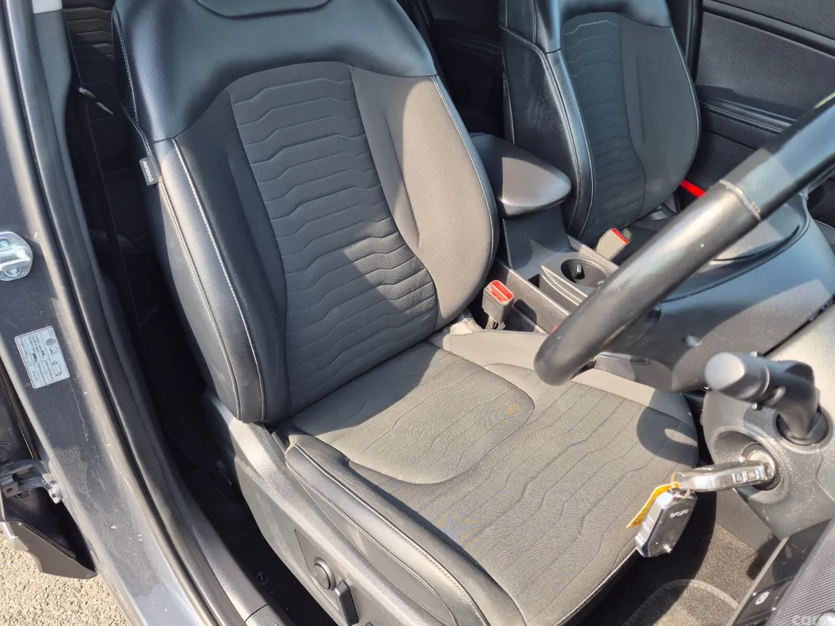 Kia Sportage SUV, Diesel Hybrid, 2023, Grey