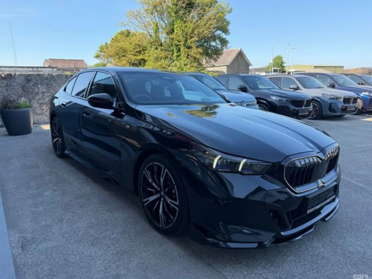 BMW 5-Series Saloon, Petrol Plug-in Hybrid, 2025, Black