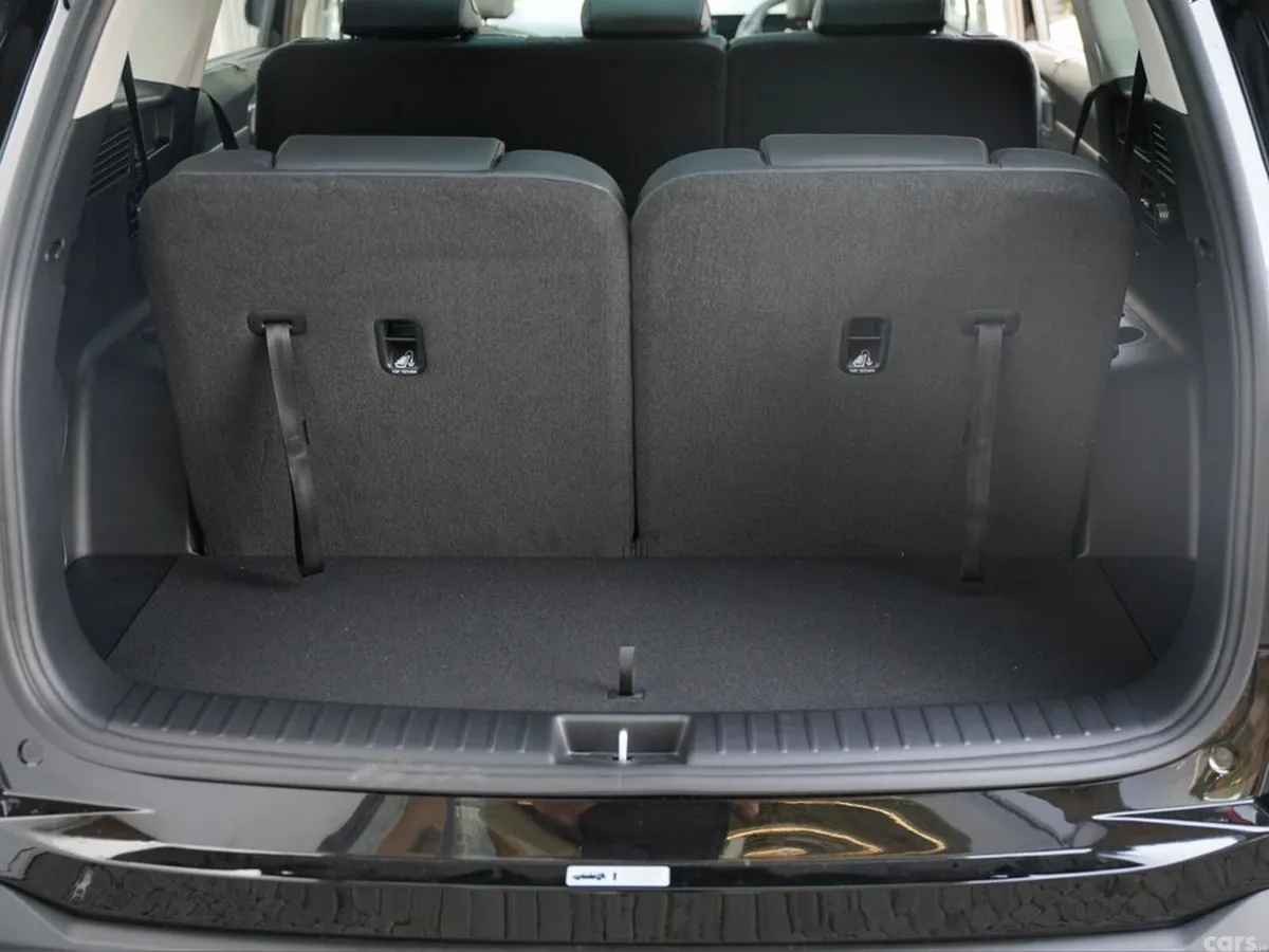 Kia Sorento SUV, Petrol Plug-in Hybrid, 2027, Black
