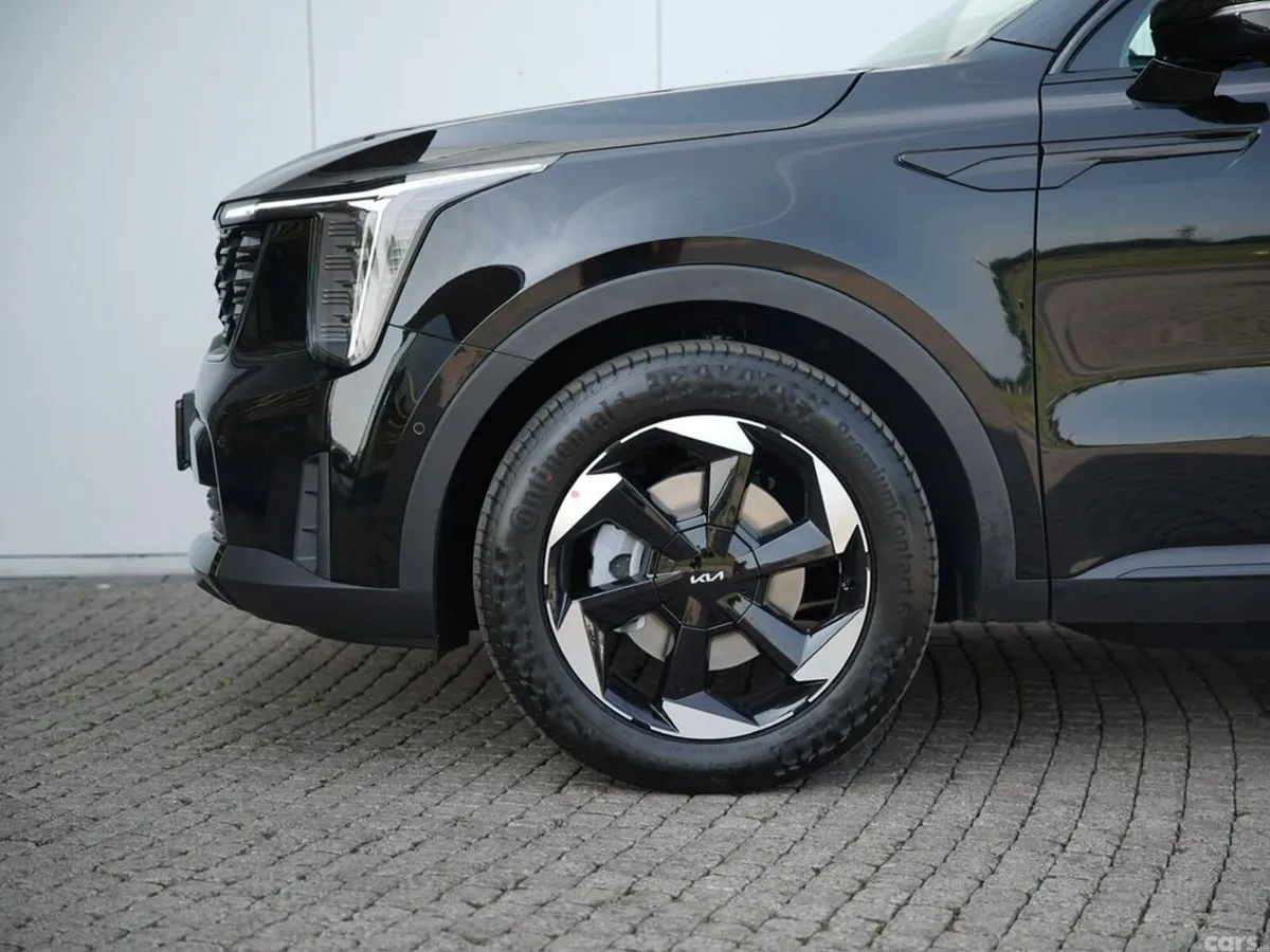 Kia Sorento SUV, Petrol Plug-in Hybrid, 2027, Black