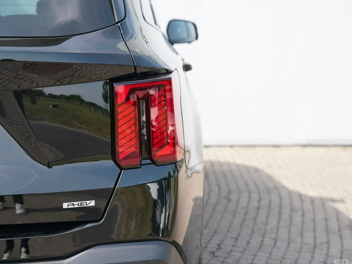 Kia Sorento SUV, Petrol Plug-in Hybrid, 2027, Black