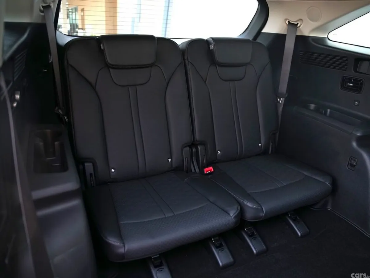 Kia Sorento SUV, Petrol Plug-in Hybrid, 2027, Black